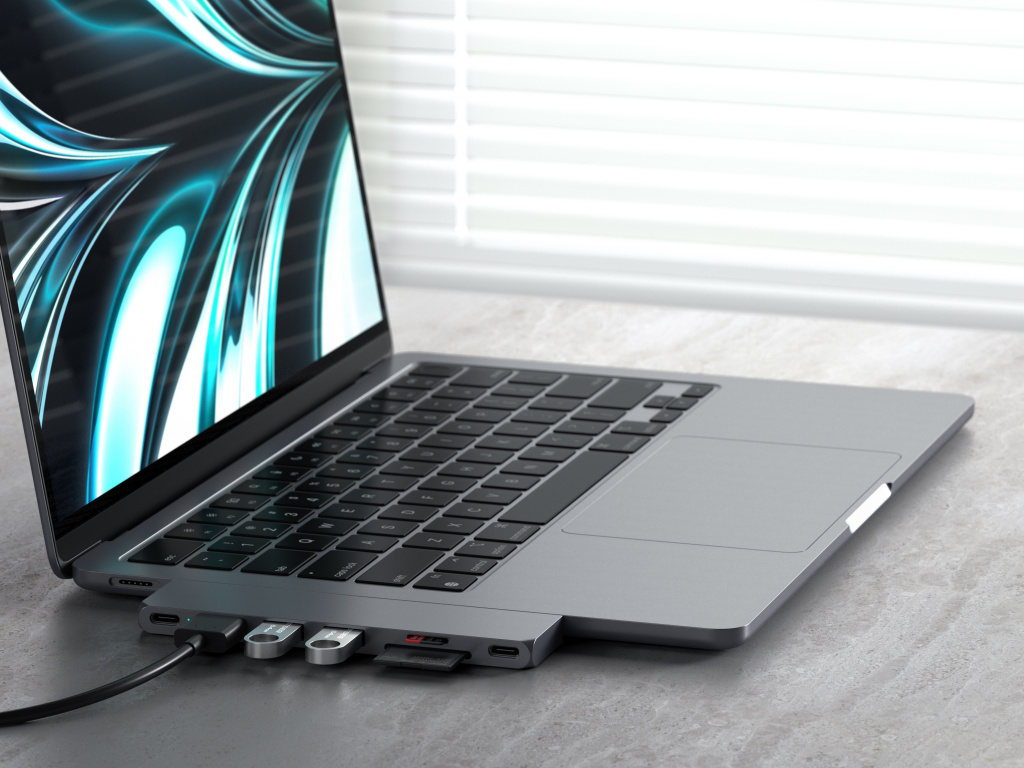 Satechi PRO HUB SLIM (1xUSB4,1xHDMI,2xUSB-A,SD/MicroSD,UHS-I up to 104MB/s, SD/SDHC/SDXC up to 2TB,1xUSB-C) - Space Grey
