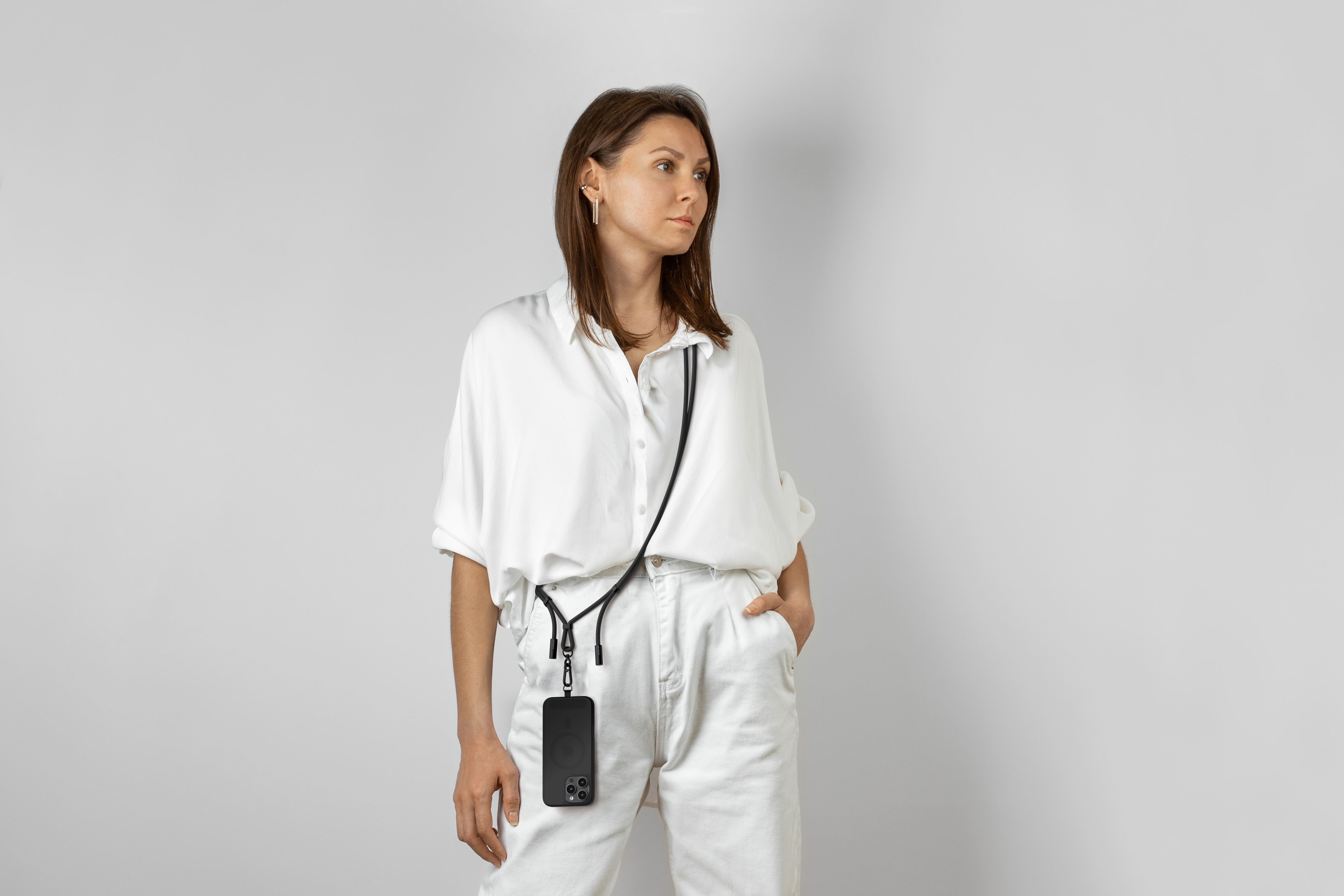 Satechi OntheGo Crossbody Lanyard Cable - Black