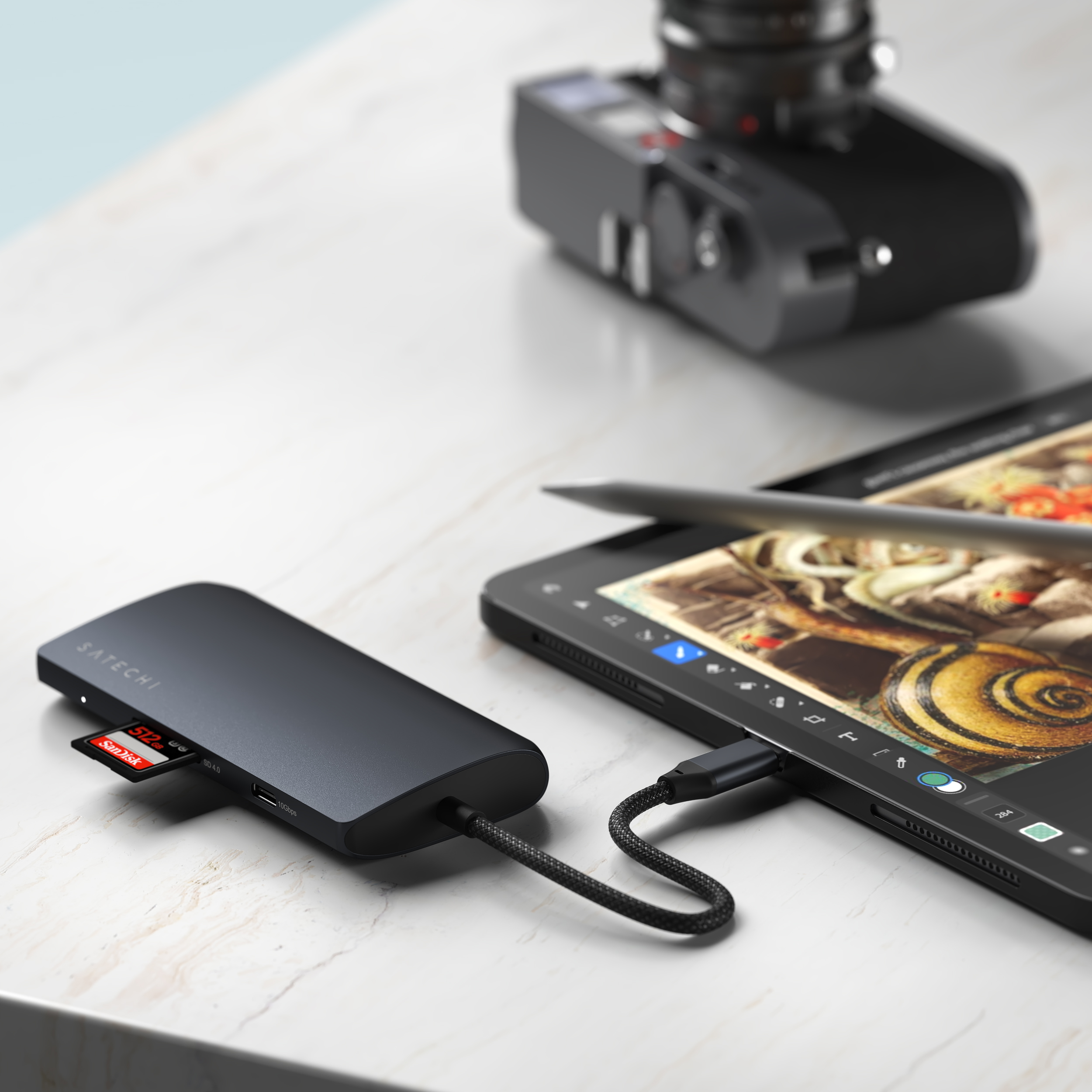Satechi USB-C MultiPort Adapter 8K with Ethernet V3 - Midnight