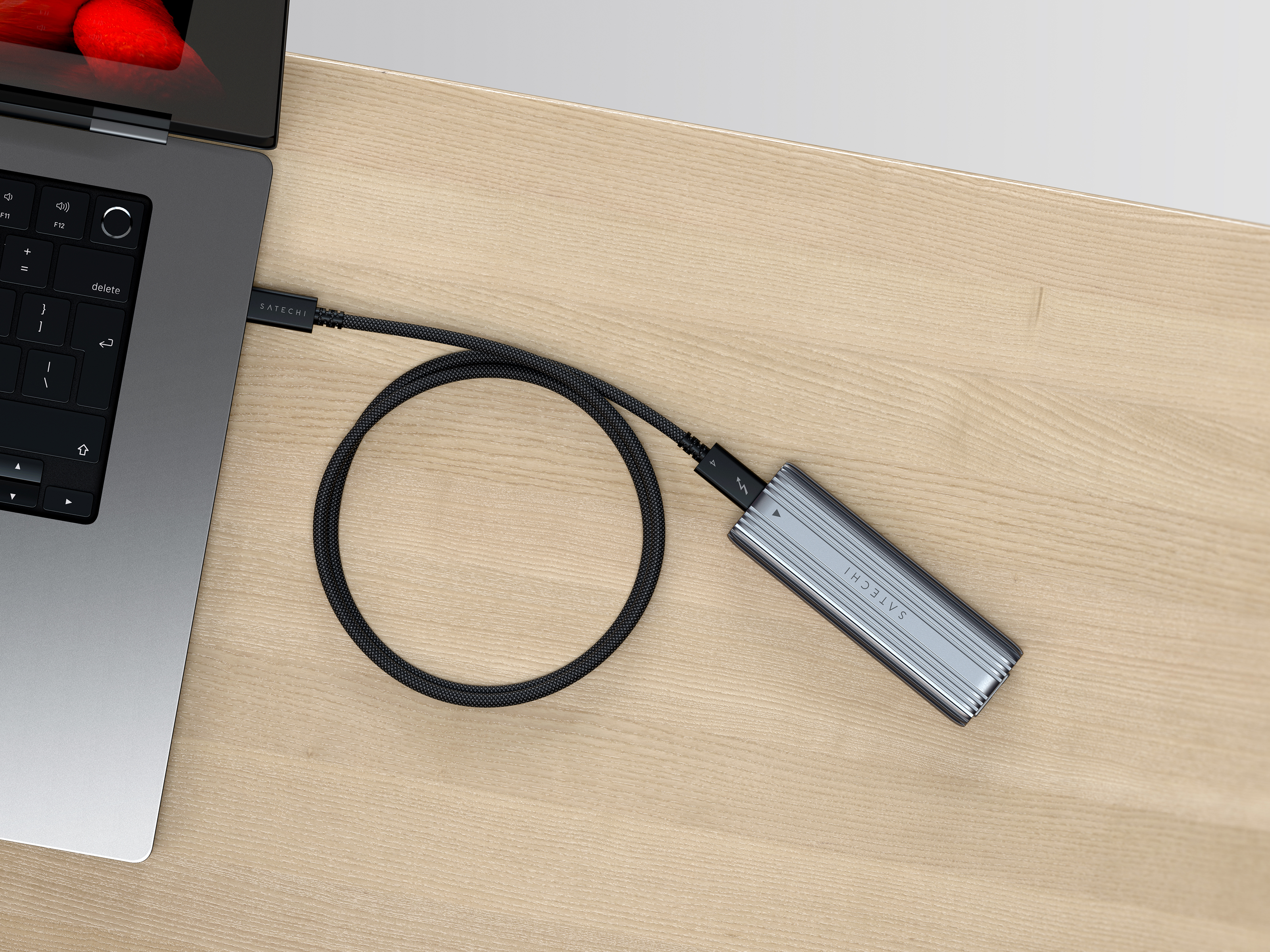 Satechi Thunderbolt 4 Pro Braided Cable 1m (PD240W,40Gpbs data,8K resolution) - Black