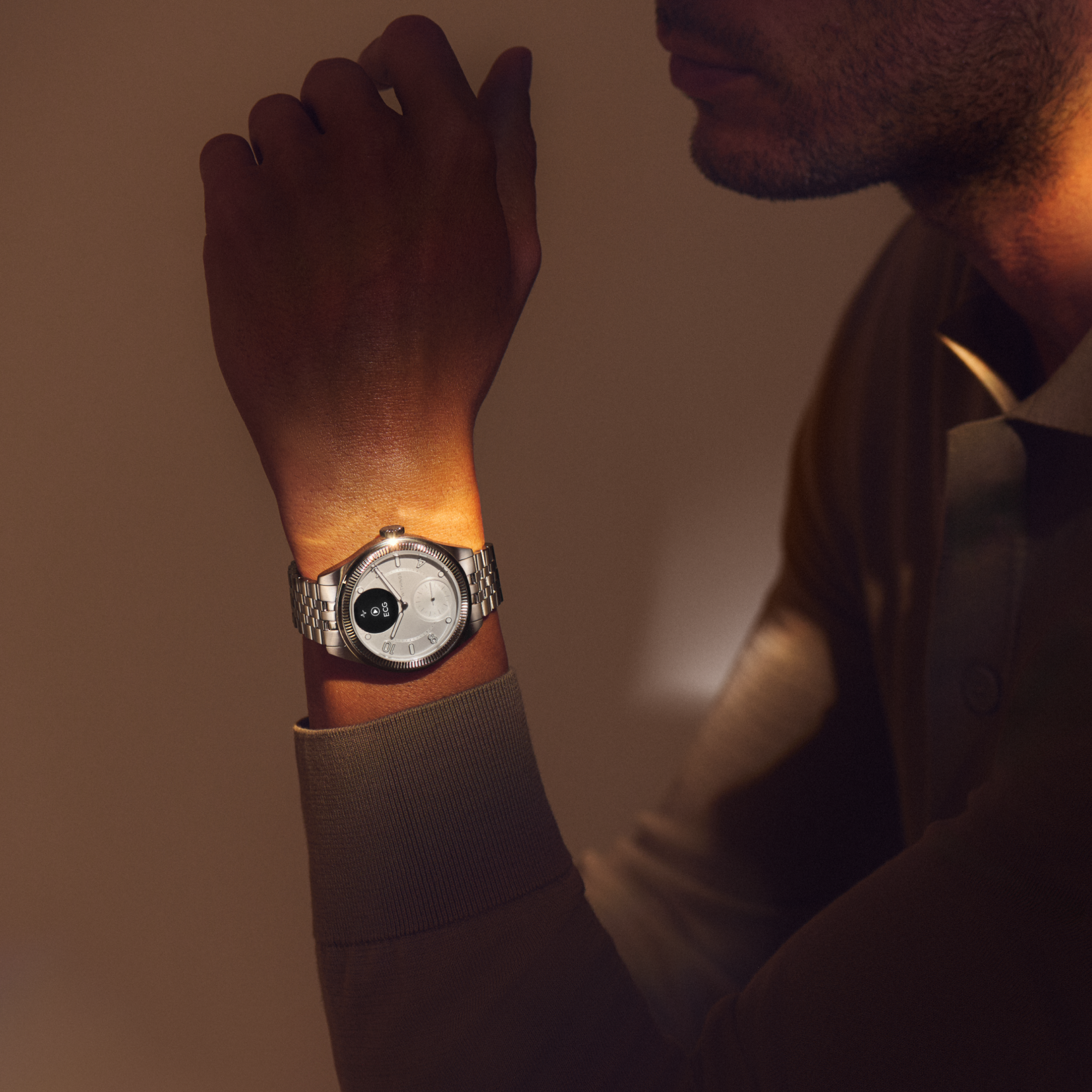 Withings ScanWatch Nova Brilliant 39mm - Titanium Silver